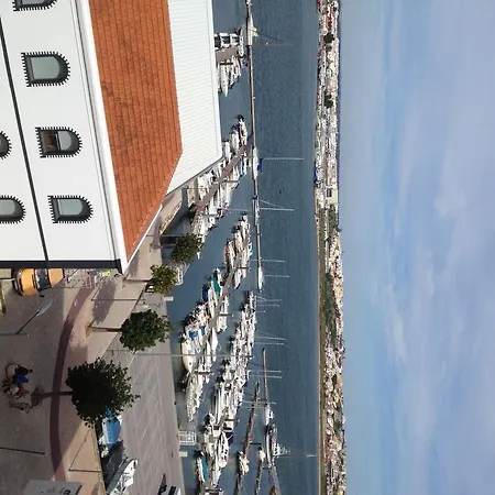 Apartamento Rdom Carlos